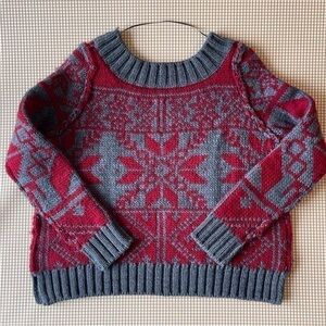 Free People chunky knit 70% Wool Holiday Fair isle sweater.
Size Small